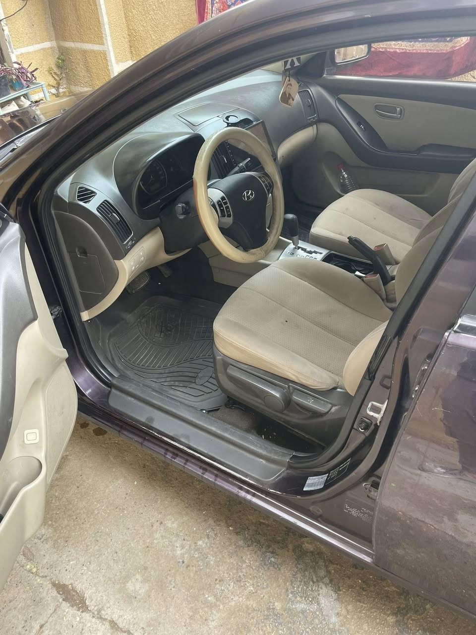 النترا خليجي 2009 مواصفات فتحه شاشه تحكم كشافات صبغ احزام سعر 88 وبيها مجال ***********
