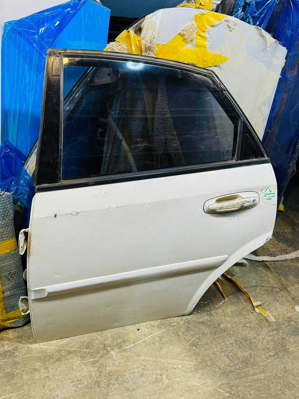 ابواب اوبتره خلفيات ايمن ايسر  للبيع مال حاويه كاملات مقفلات


**إذا كنت صاحب هذا الإعلان وتريد حذفه لأي سبب، رجاءا أرسل رسالة إلى الدعم الفني**