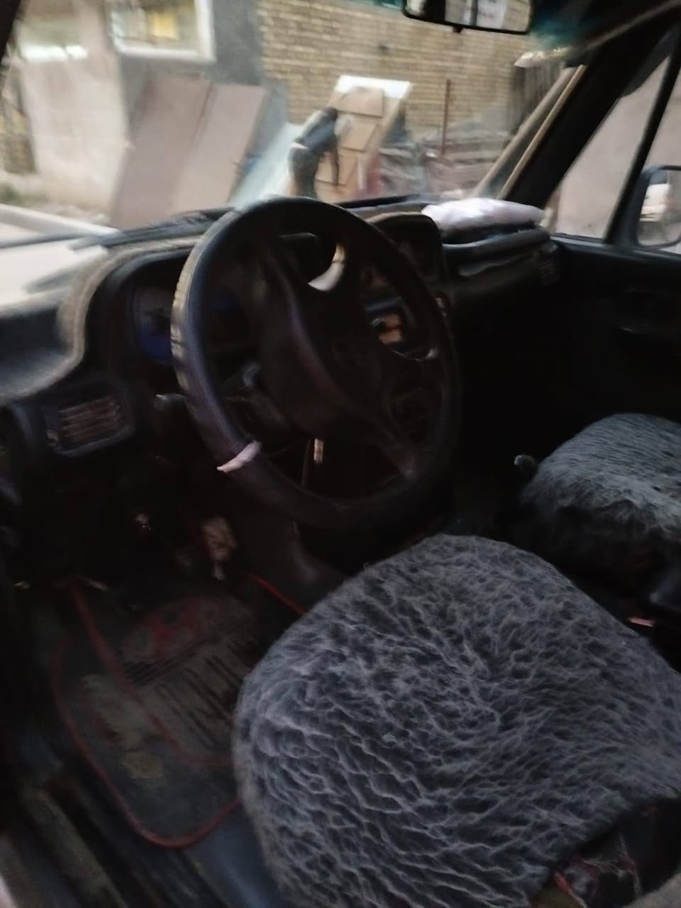 السلام عليكم
گالوبر للبيع  موديل (99) رقم بغداد محرك بلادي 
6 سلندر ( گير عادي )السيارة جاهزة من كلشي 
السعر ب(57 )  علمأ السيارة نظيفة وبسمي بغداد
مكاني قرب علوة جميلة (***********)
