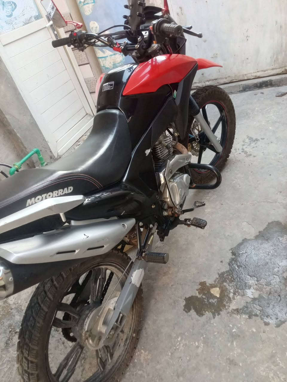 دراجه للبيع لونسون
محرك 150
رقم اربيل 
مديل 2023
نازله 2025
 مكينه خير من الله خرسه ما مفتوحه ابد 
نظيفه كلش 
ما مشتغله دلفري 
المكان بغداد الكماليه 

السعر مليون ونص 
 
اتصال ***********

واتساب ***********
