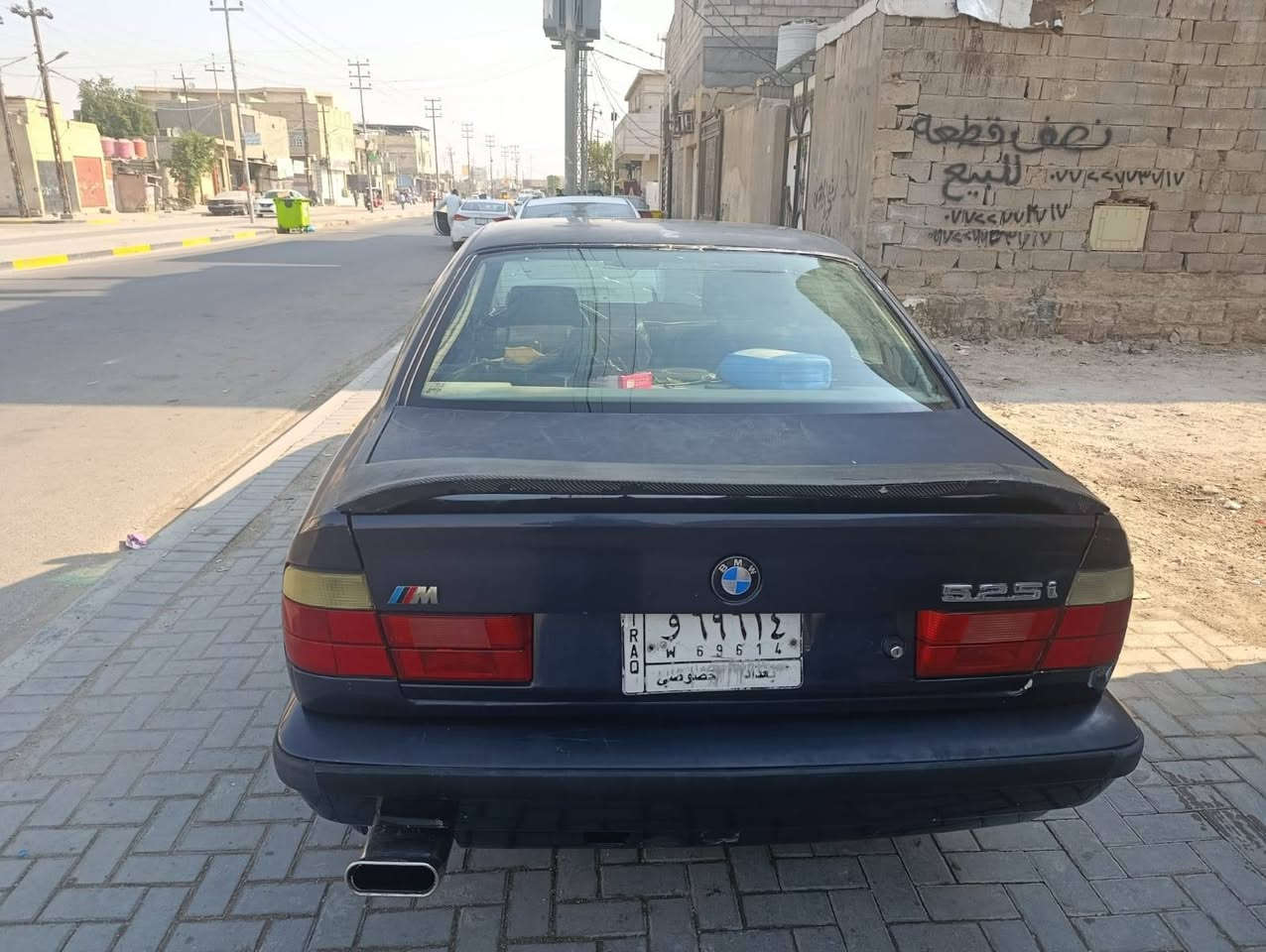 سلام عليكم بيئم حجم 225 موديل  1991مكينه وكير كفاله شرط الفحص حداديه تخم تاير تبريد بي نقص فيشه رقم بغداد مشروع وطني تحويل مباشر بلبصره راعيه يمي سعر 43وبيه مجال التصال على الرقم التالي اني مكلف بلنشر***********
