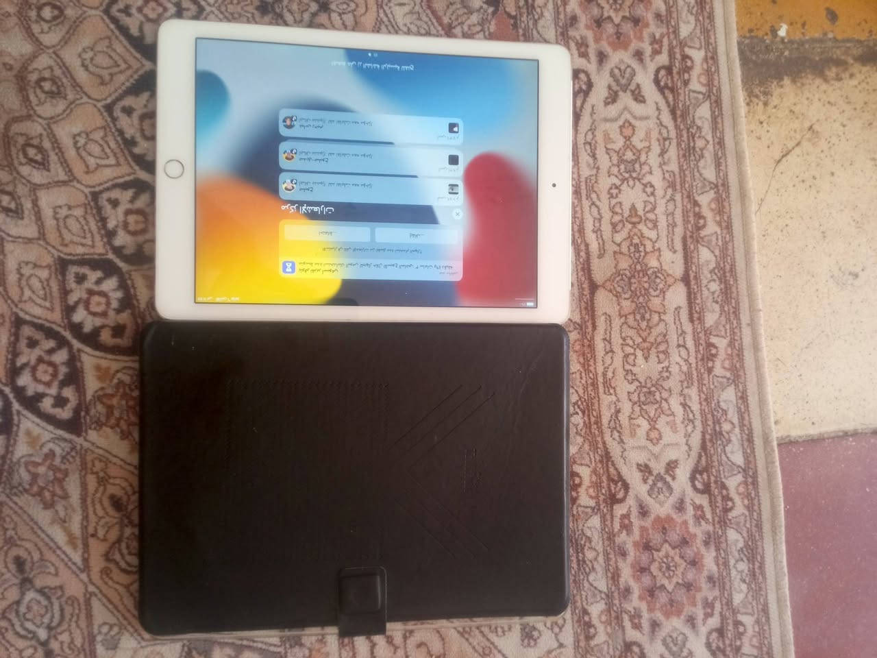 ايباد جديد ستخدام قليل الكارت ماله ضايع سعره 200وبي مجال مكاني قلعه صالح ***********@
