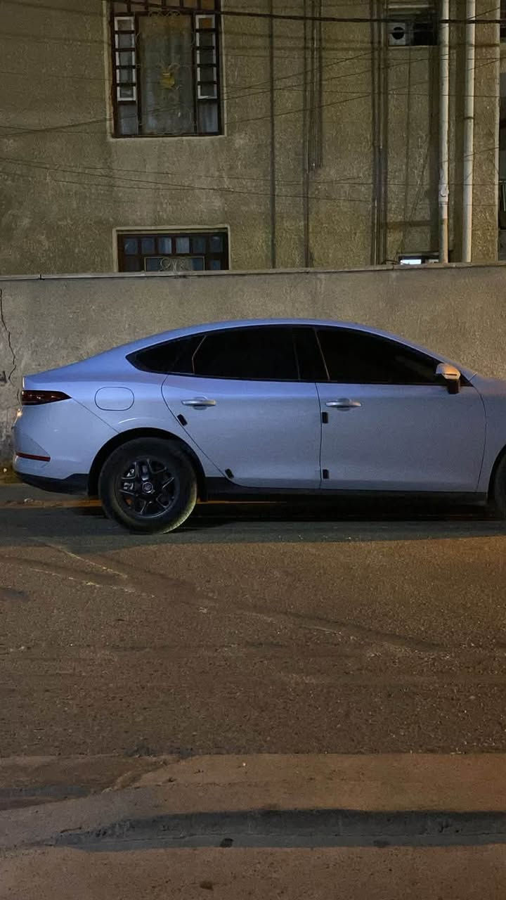 BYD كين بلس
السياره موديل 2025 
ماشيه 19000 
سياره لون مميز ونضيفه على ايدي
المواصفات:
كاميرا خلفيه. وحساسات. كشنات جلد. تبريد شاشه. تشغيل بكارت NFC. تبريد قطعتين
بغداد دورة 
***********
