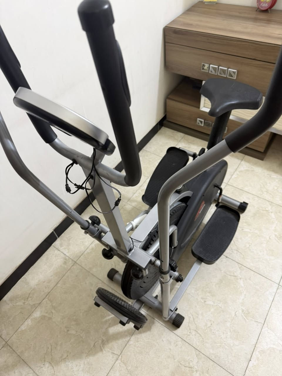 اوبتكال استعمال قليل للبيع ب 90 الف
رقم الهاتف *********** 
عنوان بغداد الشعب
