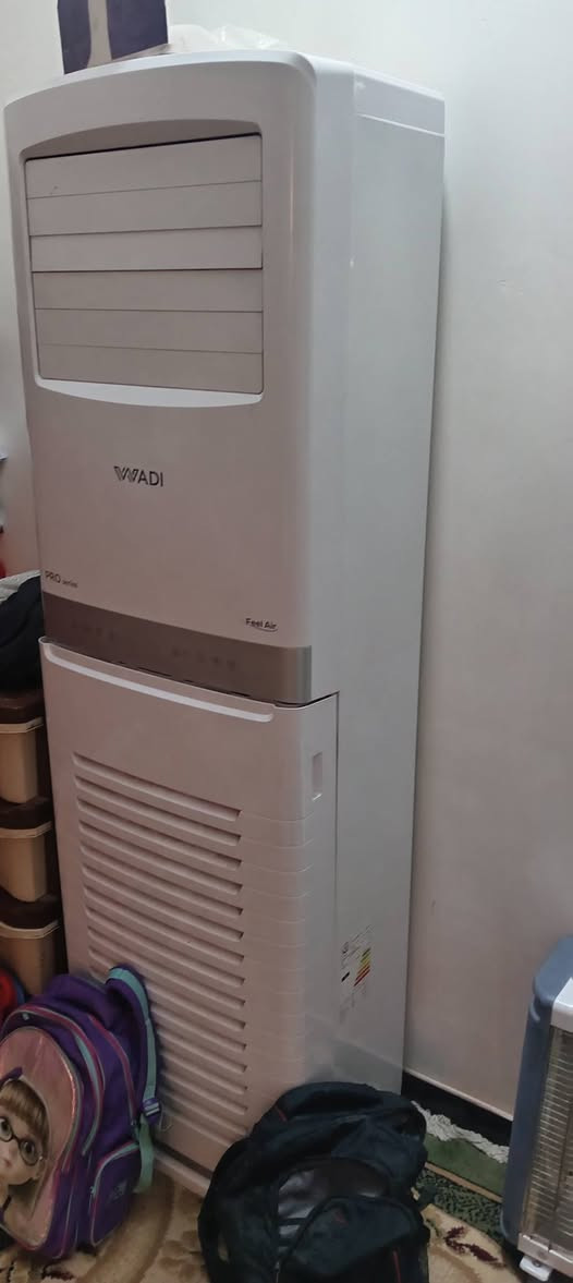 ألسلام عليكم سبلت كنتوري 3طن مستخدم شهر واحد بس سعره ٩٠٠ وبيه مجال حك جيتك شراي اتصل عل رقم ما متواجد عل الانترنت ***********
