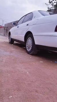 تويوتا كراون • كفالة عامة • باسم ٧٢