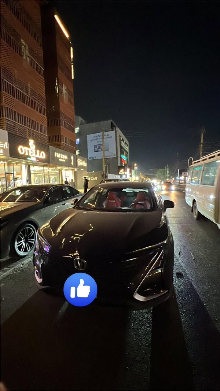 شانجان  unit 2023  بعدها بضمان الشركة من شركة لؤلؤة البخيت
اقساططط
 واصل من سعر السيارة ٢٦٠ ورقه 
باقي ١٤٠ ورقه 
بدون كفيل سكنة بغداد فقط 
للبيع سعر  ١٤٥ وبيها مجال بسيط 
السيارة مكفولة من الصبغ 
بيها طخة بل جاملغ بسيطة ممصلحة
مواصفاتها افول شي 
بانوراما نقطة عمياء كاميرات ٣٦٠ 
اتو بارك تشغيل عن بعد وبعد بيها كلش هواي مواصفات 
محركها توربو اقتصادي كلش 
الشراي يتصل 
مكاني بغداد
واتساب فقط: ***********
اتصال: ***********
