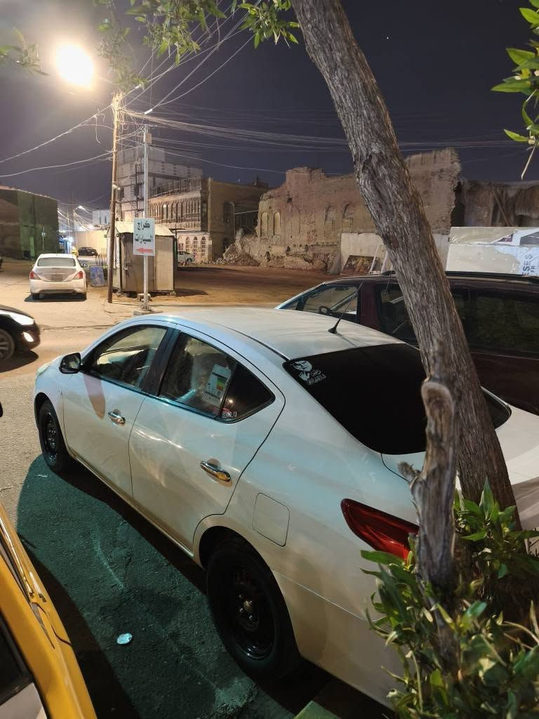 نيسان صني 2021 هندي جاهزه السياره حداده تبريد تخم تاير السياره مابيها اي نقص السعر 107 بيها مجال  حك الجيه مكان بصره تنومه *********** البصرة, العراق
