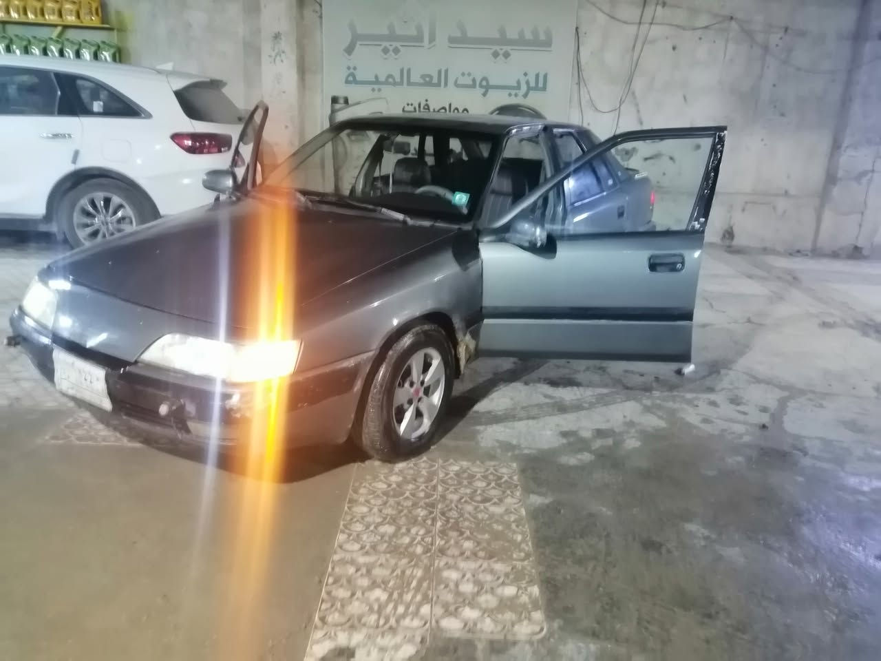 السلام عليكم  دايو اسبرو موديل 1993 سياره مكفولة من الضربة والكص مكينه كير مكفولات كهربائيات كلة شغالة تبريد شغله تخم بوربرنات امامي تخم تاير جواه زوج ليتات سياره ما تخسره علية الف وبلعافية ع الياخذه  *********** السعره 33وبية مجال وذا اكو سياره امراوس هم نتافهم عليه  مكاني ديوانية الحمزه الشرقي
