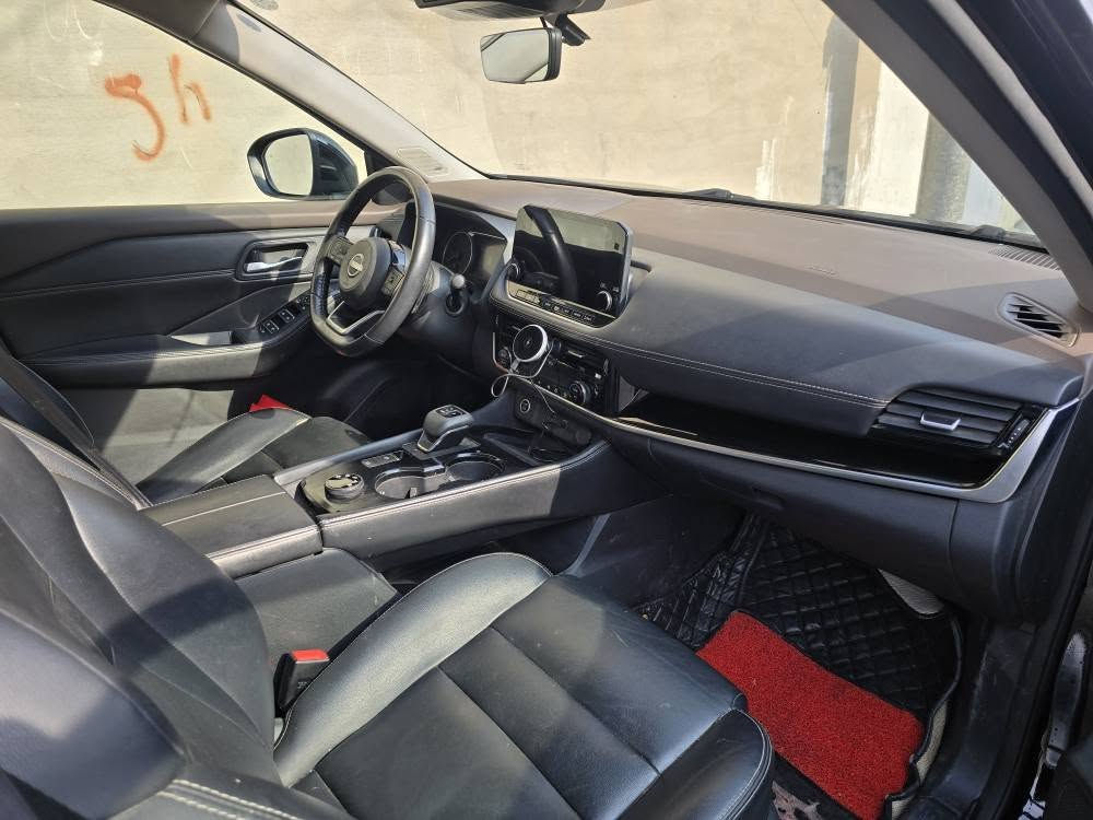 ***********
***********
نیسان ڕۆگ ڕەشی قەتران

مۆدێل 2023ی سێ پستۆن
قەپات مواسەفات  SL AWD 
سەنەوی نوێ یە تا2029
هەموو شتێکی بەشەرت 
بەس بۆنیتی بۆیاغە بێ ناوگرتن.
5N1BT3CBPC772975 ڕەقەم شانسی أربيل, العراق
