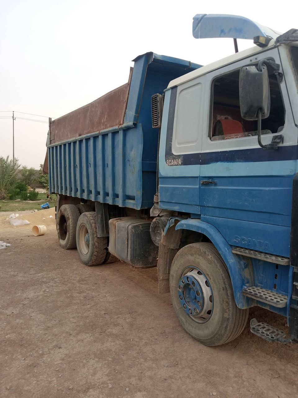 السلام عليكم سكانيا للبيع محرك ستاندر لا صرف ولا بخا عر  سياره جاهزه سنويه جديده 27 باسمي تحويل ثاني يوم عنوان كركوك ناحيه الرياض موبايل ***********
