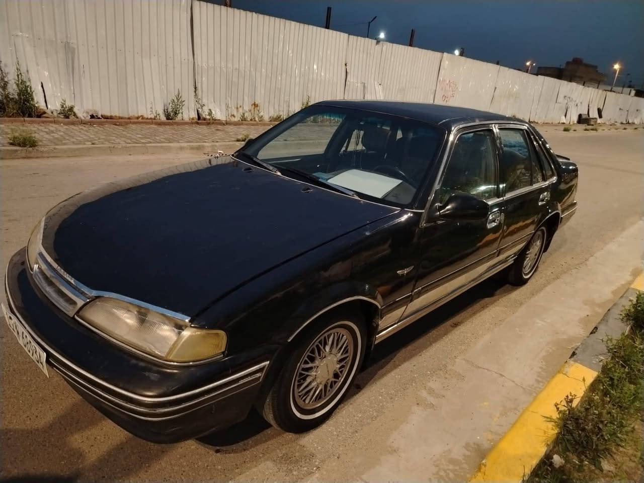 برنس موديل ١٩٩٢ رقم بغداد انكليزي
محرك ٢٠٠٠ كير اوتوماتيك 

السعر ٣٥ 

الإتصال ب ***********
