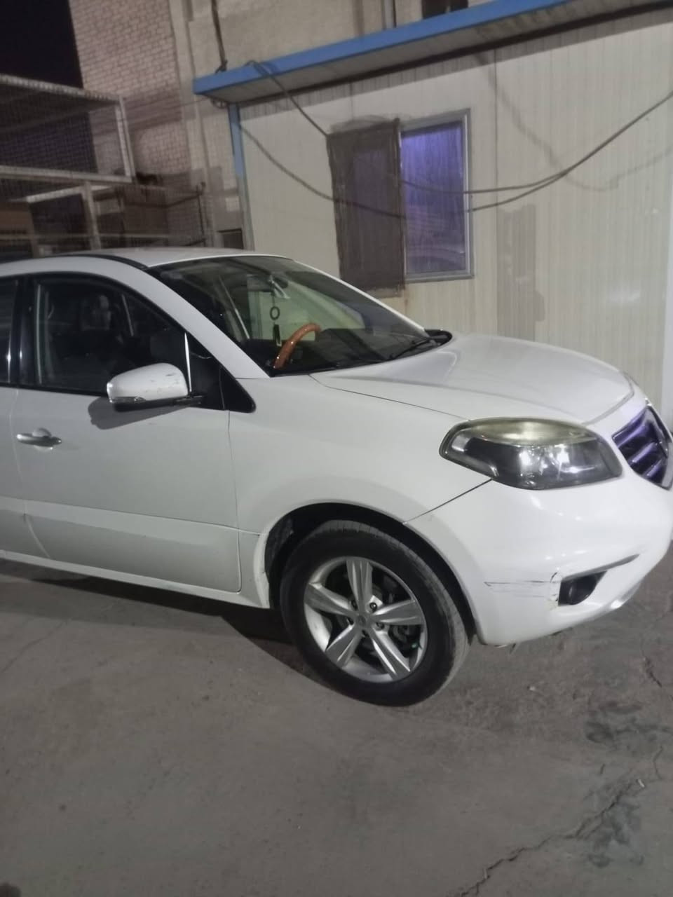 للبيع او مراوس باقل رينو كوليوس عالية موديل 2013 شركة تدفئة تبريد محرك 2500 محرك كير ياباني نسيان بلادي بصمه سنتر لوك تحكم ستيرن دفع رباعي و2w شاشه حساسات كامرة اشاير بلمري رقم بغداد انكليزي فول ما عده الفتحة زوج تايرات جديد السعر85 وبيها مجال مكان السيارة بغداد جسر ديالى القديم رقم الهاتف *********** بغداد, العراق
