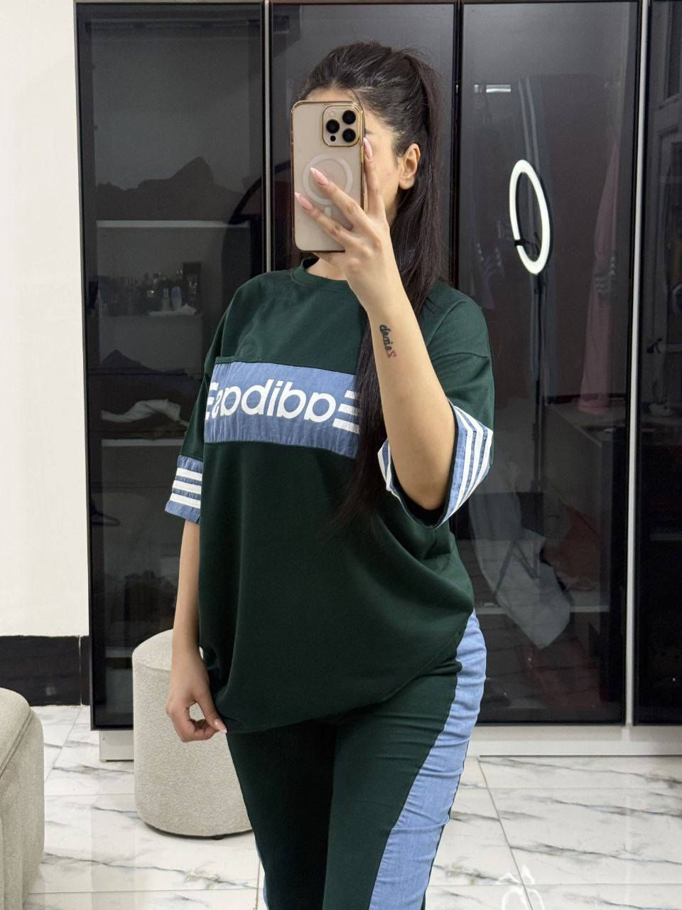 اللهم صل وسلم على نبينا محمد وآل محمد
توفر تراك نسائي بأكثر من موديل جمال الموديلات والألوان ولاا غلطه 😍😍

خامة توفيليس مطاط💯

L. XL. 2XL.3XL.
يوجد جمله ومفرد 
يوجد خدمة توصيل لجميع المحافظات


**إذا كنت صاحب هذا الإعلان وتريد حذفه لأي سبب، رجاءا أرسل رسالة إلى الدعم الفني**