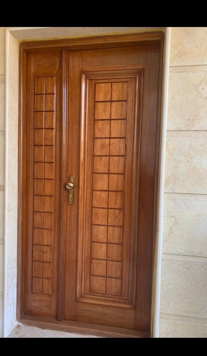 السلام عليكم اشتغل نجار وصباغ شغل درجه اولى بمكان وبغداد واشتغل جديد بابوك شرشوبه***********
