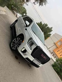 جي ام سي يوكن 2023 slt بتره ( وارد أمريكي ) فول  مواصفات  ضربتها چاملغ...