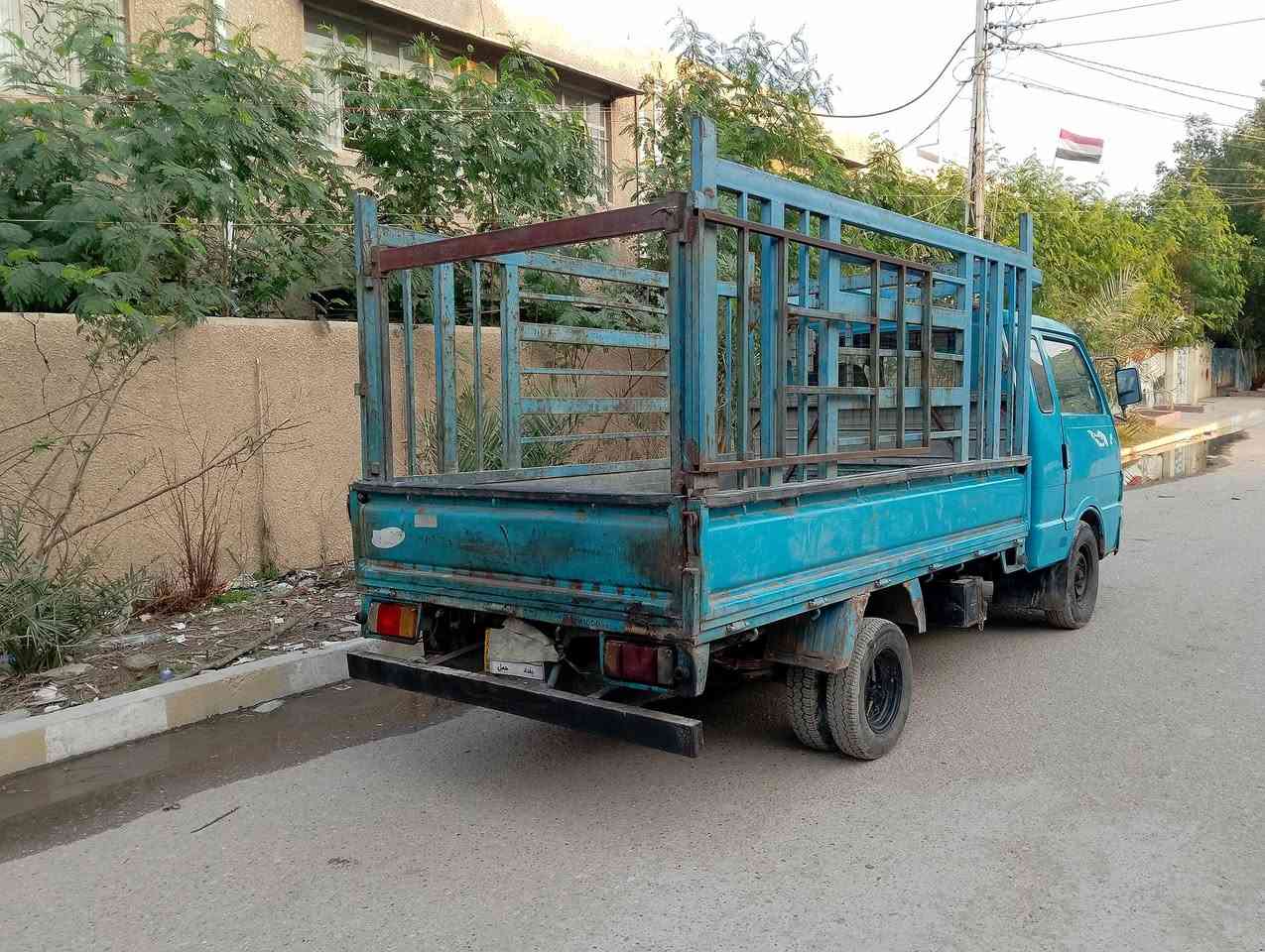 السلام عليكم 
كيا حمل بنكو 1996 قمارة وربع سبعه جنكال رقم بغداد السعر 65 بيها مجال للطيبين 
شرط التحويل 
بغداد كاظمية جكوك
الاتصال والاستفسار 
***********
