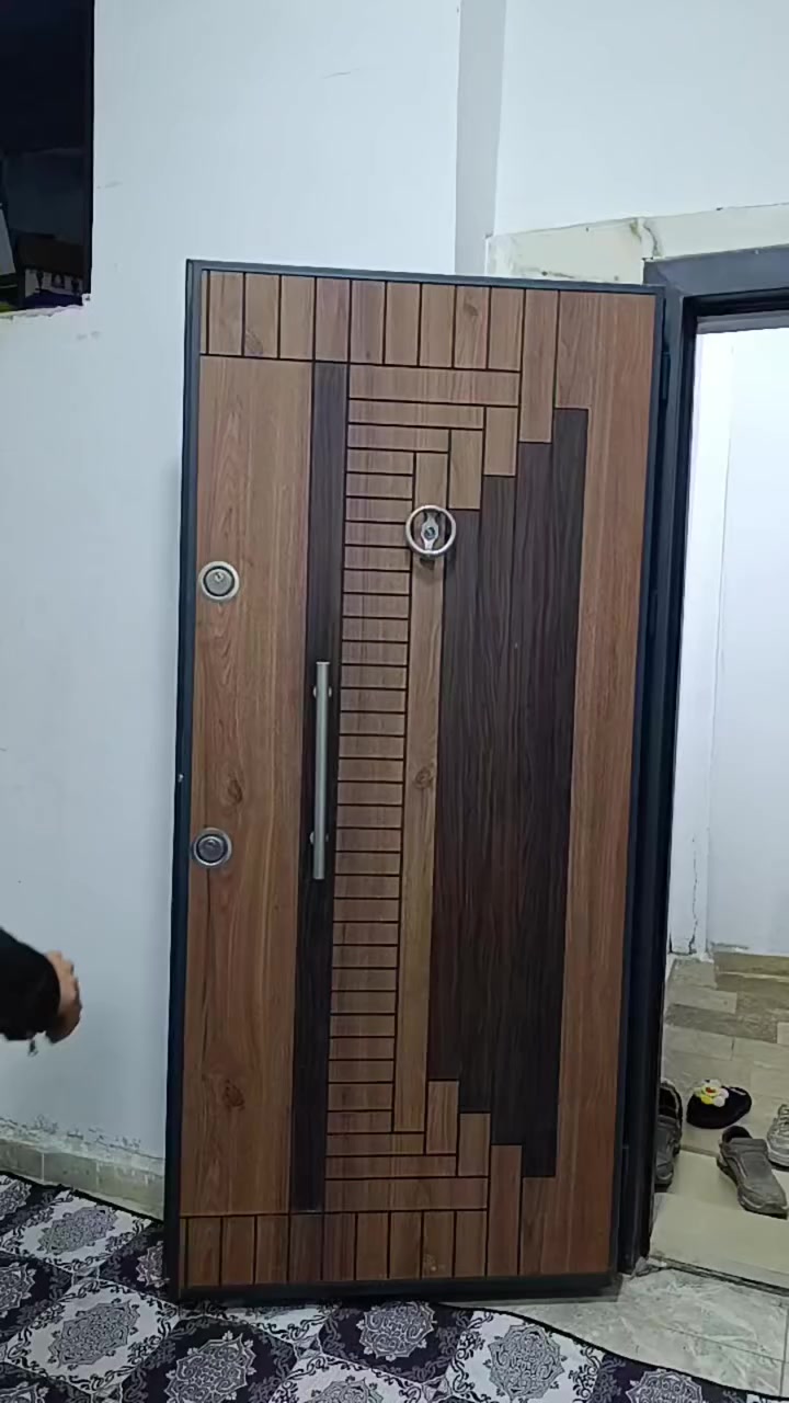 تركيب ابواب خارجية تركية 
احلا الاسعار واحلا الموديلات 
العنوان حمص الخالدية 
لتواصل والاستفسارات ع الرقم الموجود بصفحة ولا تنسو متابعة للصفحة لنشر المزيد


**إذا كنت صاحب هذا الإعلان وتريد حذفه لأي سبب، رجاءا أرسل رسالة إلى الدعم الفني**