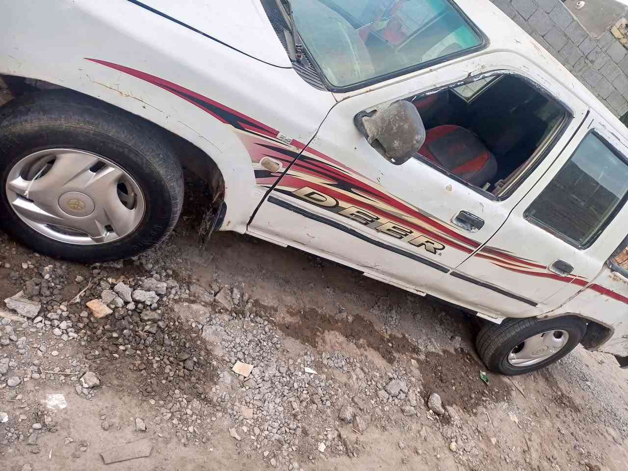 سياره دير للبيع 2006 مرقم الماني سنويه صاقطه صاحب السيارة اهله بل ديوانية رقمه راح  مني أبيع هل موجو المكان شطره دوايه اتصل ***********
