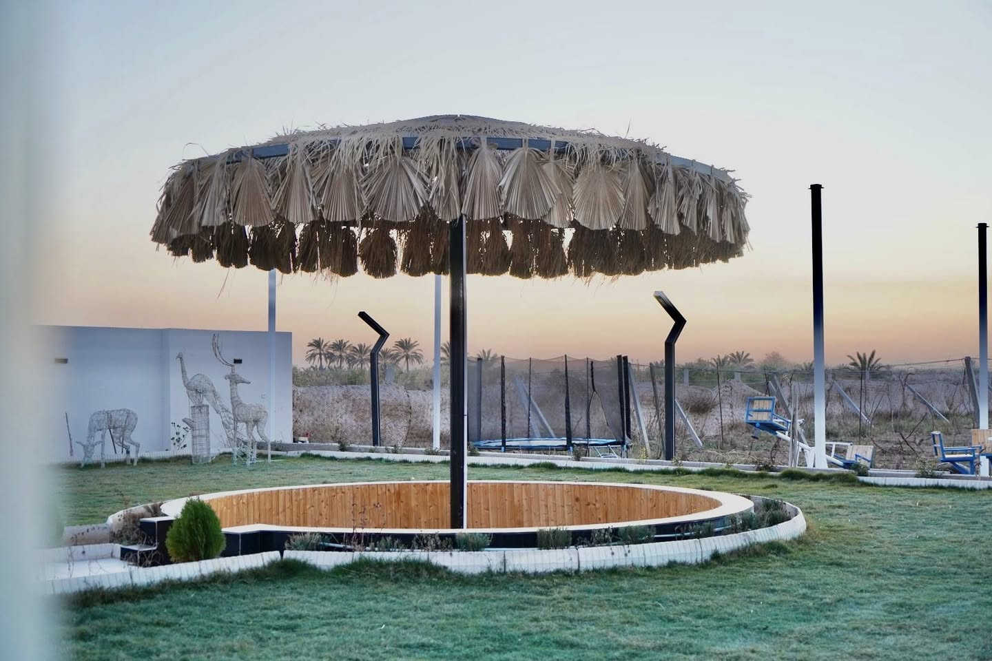 ✨💎 منتجع اللؤلؤة VIP للإيجار اليومي 💎✨
إذا تبحث عن الفخامة والراحة والخصوصية، منتجع اللؤلؤة يوفر لك أجواء راقية ومتكاملة لقضاء أجمل الأوقات مع العائلة والأصدقاء 🌴🏊‍♂️

🌟 جميع الخدمات متوفرة داخل المنتجع:

🔹 مسبح كبير للكبار بتصميم راقي وإنارة ليلية مميزة 🏊‍♂️

🔹 مسبح خاص وآمن للأطفال 🏊‍♀️

🔹 طاولة بليارد فخمة 🎱

🔹 منضدة و فيشة للألعاب 🃏

🔹 ألعاب أطفال متنوعة 🧸

🔹 جلسات خارجية فخمة ومريحة

🔹 مساحات خضراء واسعة وحديقة جميلة 🌿

🔹 إنارة ليلية رائعة تضيف أجواء مميزة ✨

🔹  أماكن استراحة مكيفة ❄️

🔹 حمامات ماستر ومتكاملة 🚿

🔹 مطبخ متكامل للخدمة 🍽️

🔹 مكان مخصص للشواء 🔥

🔹 موقف سيارات واسع 🚗

🔹 خصوصية وأمان تام 🔒

🔹 جلسه مائيه🌊

🔹غرف عدد 2 ماستر 🛏️

🎉 مناسب لـ:

✔ تجمعات العوائل

✔ أعياد الميلاد

✔ المناسبات الخاصة

✔ الرحلات وقضاء يوم ممتع

 للحجز والاستفسار: (***********)

العنوان صلاح الدين قضاء بلد 

علماً ان المنتجع موثق  في تطبيق اجرلي

                💎 منتجع اللؤلؤة…
