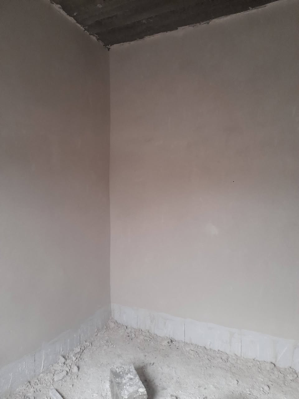 كادر لبخ متفرغ حاليا أسعار مناسبة جص أسمنت مواعيد مظبوطة عمل بأخلاص وكذالك يوجد كادر بناء بواسطة القالب ***********
