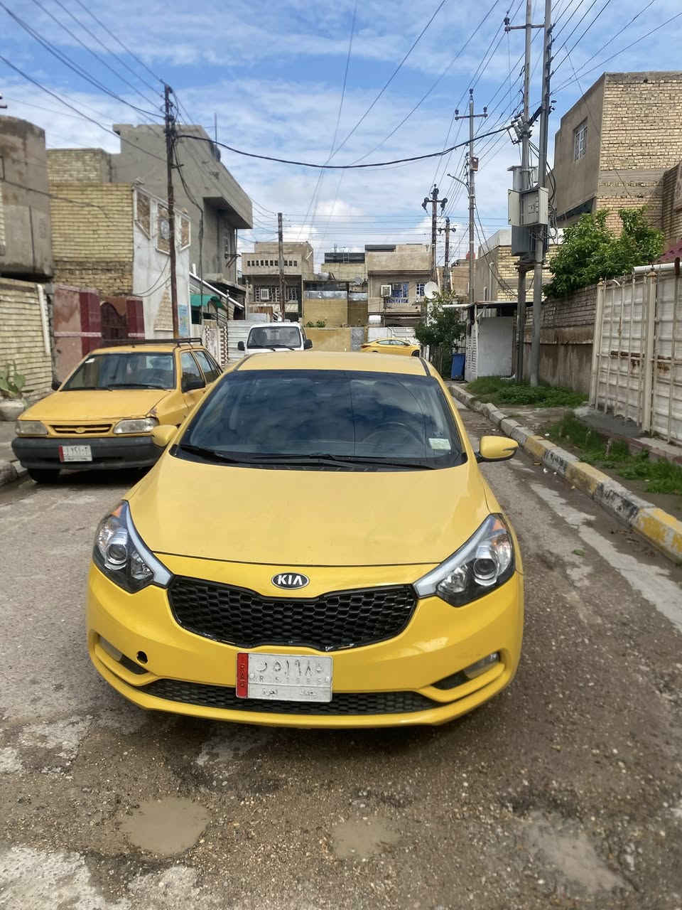 كيا فورتي موديل 2015 امريكي محرك  جيداي 2000 مكفول بدون دواخل بدون تبديل رقم بغداد مصفره وجاهزه  السعر92محرك  كير كفاله تبريد ثلج ليبل واحد مكاني. بغداد الكرخ للاستفسار ع رقم ***********
