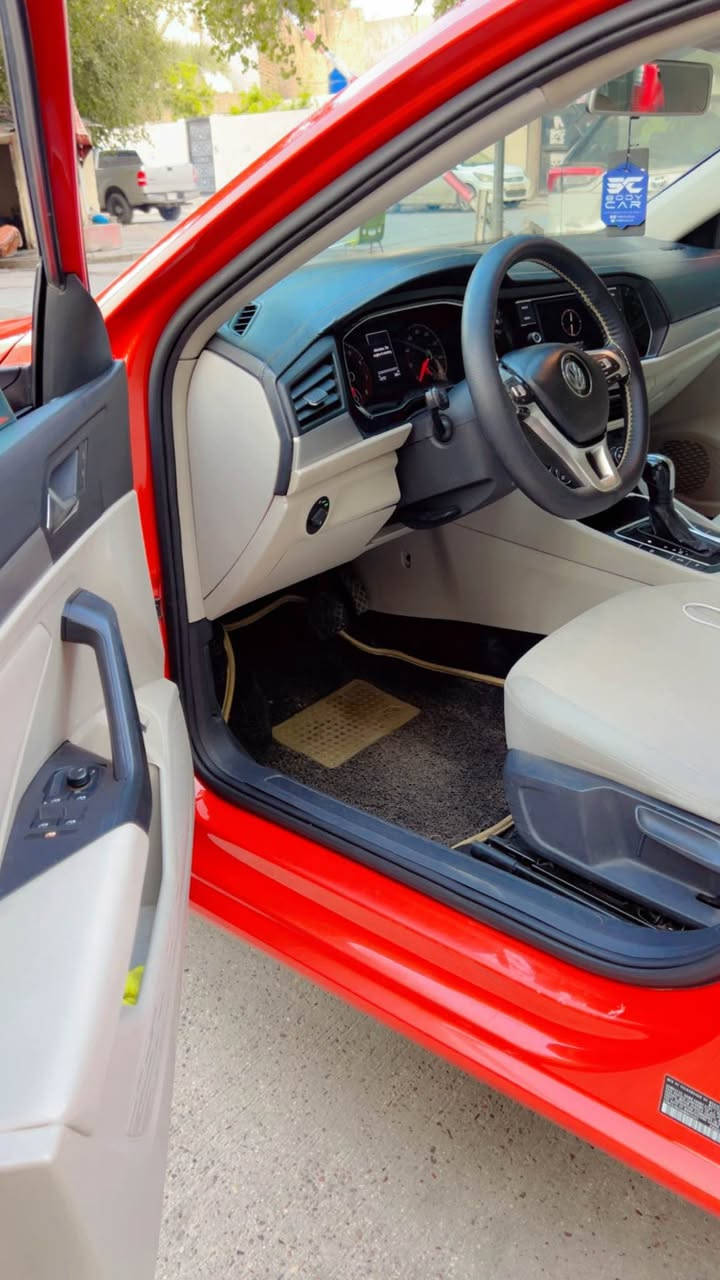 سلام عليكم جيتا 2019 بغداد بسمي رقم وهزه جدد سياره جديده بمعنه الكلمه كل نقص مابيه بيه بس البنيد مصبوغ فقط بدون دواخل ويل حجم 17 تخم تاير جديد ماشيه51 تبريد ثلج منضومه جديده 
لد خلفي امامي دبل سويج مكان بغداد الصالحيه
السعر 127 ماكو هيج سعر وبيه مجال كلش بسيط
*********** حجر الصلنصه موجود بلادي
لون مشمشي مميز كير 8 نمر قتصاديه حيل بغداد, العراق
