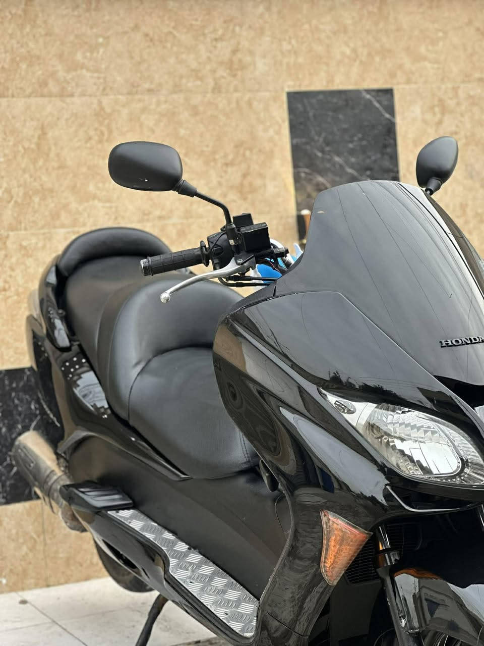 دراجه 0 9. دراجه رمبا كفاله من كلشي نضام سبورت ستان حساس تدفئه يدات 7كير 3 تحويلات شلعه تخبل بگ كرستال كزوز رياضي.  مكاني بصره مدينه سعر 1700 
***********
