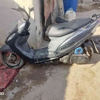 موتور ٤٠٠ • مستعجل بيع • مجال تفاوض