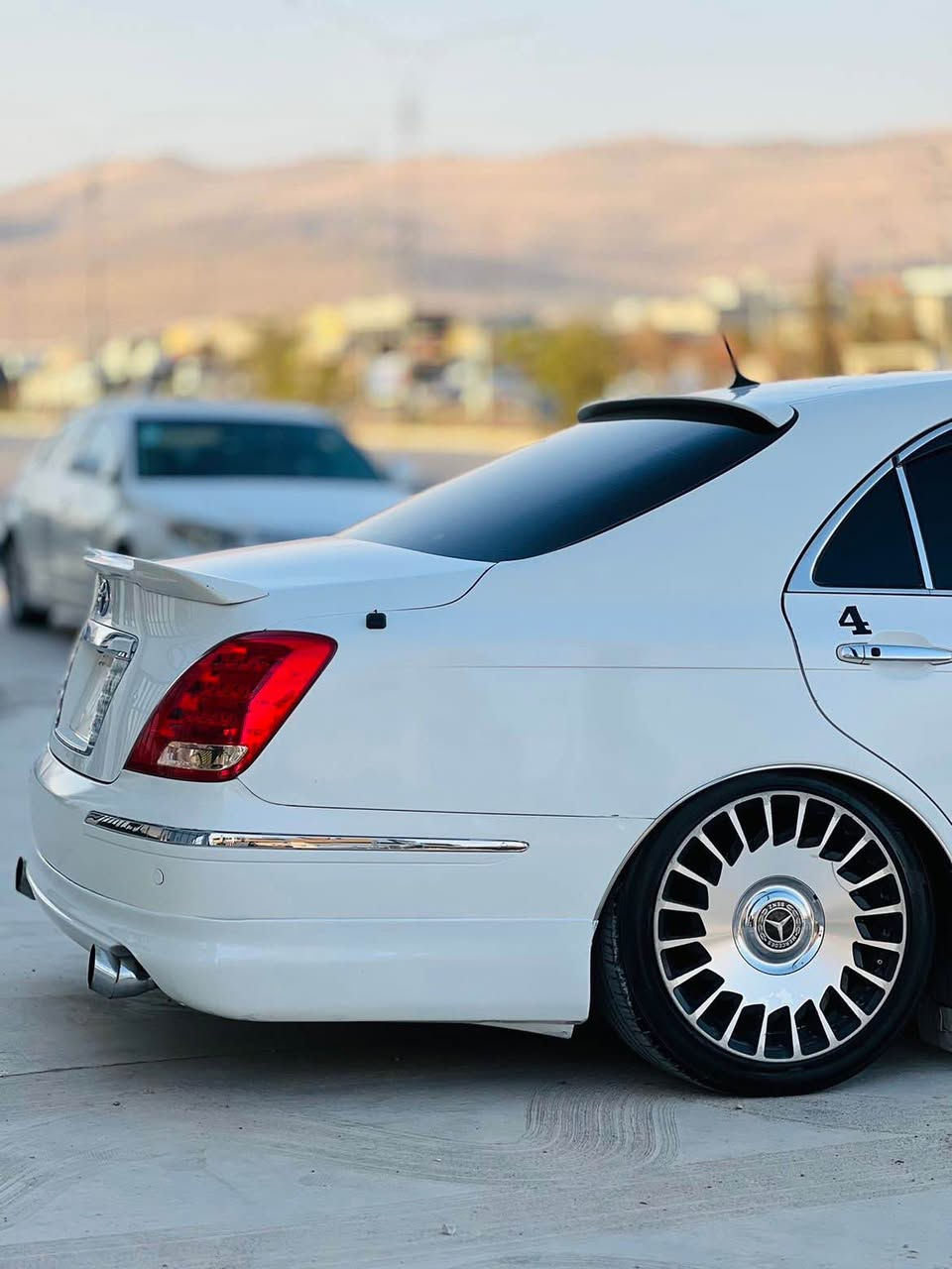 MAJESTA 2007 V8 4.3✅📦
دەعامی بۆ دەعامی چاڵ و شوختی نیە فوول فوول مواسەفات ئەوەی لەمێشکی تۆیایە 
بۆیاخ بەشەرت
5 دووگمە
4 کوشن کارەبا
کوشن جڵد
کوشن خەزن
٤ کوشن هیتەر
٦ سیدی دیڤیدی
٣ پەردە
سەلاجە تەبرید مەرکەزی کامل مەزبوتە
سوکان کارەبا
سوکان خەزن
شاشەو کامێرا 
پشت و پێش حاسە  
ڕاداڕ
برێکی بەسراوە مەزبوت
ئاوێنە ئیشارەت 
ئاوێنە شەفت
گێڕ عادی، تۆماتیک
سەیارەکە ئەوەی مۆسەفات بێت هەیەتی
چوپەکانی حوڕ کراوە بەدلی خۆت بەرزو نزمی پیبکە
لایت ناوچەی کوێر لەگەڵ سوڕانی سوکان لایتەکان لەگەڵی دەسوڕێت 
گێڕو مەکینە بەشەرت
بەسمە رەساسی  ئیشەکا مەزبوت 
هەموو ئەشیای بیلادی پێوە ماوە کامل سپۆرتی بیلاد
سەیارەکە نمونە لەجوانی هیچ شوخت و قوپاوی نیە لە ڕەسمەکان زۆر جوانتر

قوفڵو کۆتای ٦٨ گەلایە

*********** رانية, السليمانية
