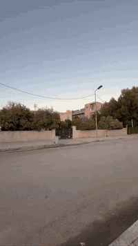 🏛️ بيت كلاسك للبيع – موقع تجاري مميز 📍 المنصور / البيجية 📌 مقابل الفلك...