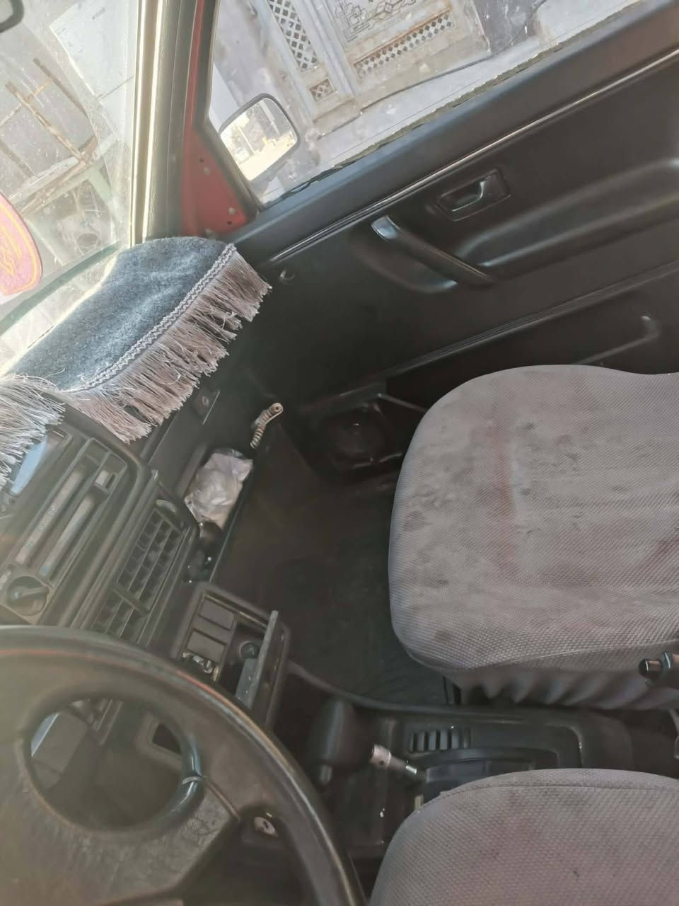 كولف موديل 1991رقم بغداد سنويه كارتوني بدون كمرك شرعي ابكركوك كوبون بانزين موجود كير اوتو محرك بي تبخير شراب يتصل 
***********
