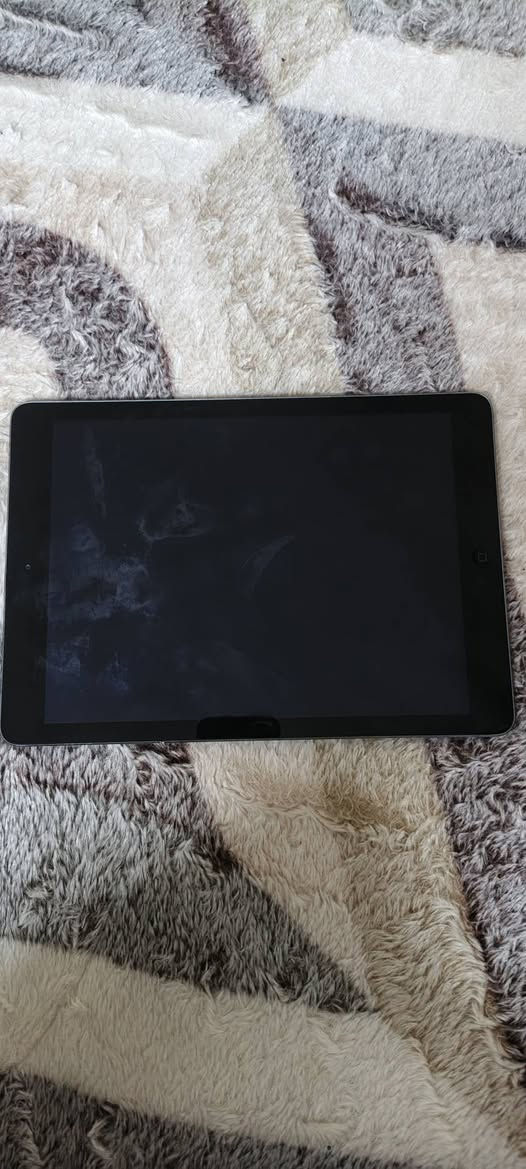 ايباد شغال فول سعرو 55 ***********
