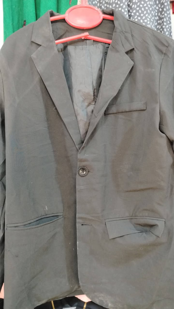 توفرت الستره النسائي قطع تخبل قياسات من الS. M. 

L. Xxl  تلبس القياسات الخاصه كل اللوان 
عنوانه كوت داموك شارع عماره كاظم عبيد قرب اسواق البدراوي مقابيل شارع المثلث


**إذا كنت صاحب هذا الإعلان وتريد حذفه لأي سبب، رجاءا أرسل رسالة إلى الدعم الفني**