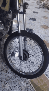 السلام عليكم دراجه داوات نامه دراجه حلوه ونضيفه مكينه ناعمه حلوه للبيع سعر 475 وبيها مجال حك جيه للشراي مكان بصره قضاء صادق بني منصور قرب الامام احمد ابن علي(ع) تواصل ***********.  ***********
