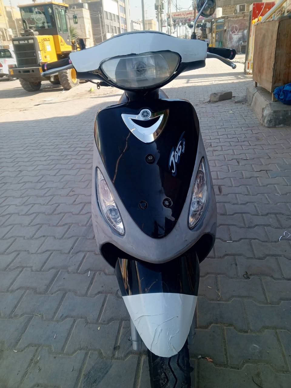 السلام عليكم دراجه ماكس منغولي توها طالعه من الحاويه مامفتوح منها برغي  تعال افحص واخذ مستعجل عل بيعتهاا
 السعر 750 وبيها مجال للشراي. العنوان  ناصريه مركز الاتصال على رقم  ***********
