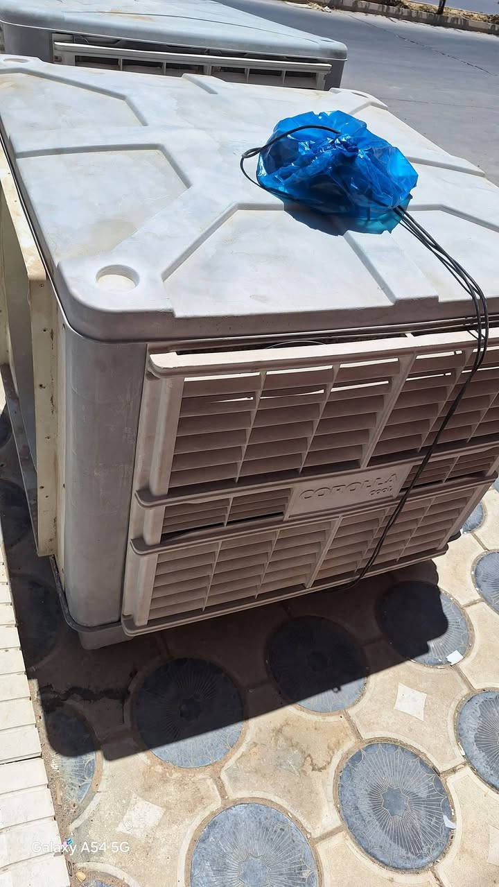 سلام عليكم عندي هاي الموبريدات ماركه جيب وكرولا حجم جبير سعر٢٥٠الف بشرط شغول نضيف جدا عنواني سليماني ***********واتساب ***********واتساب
