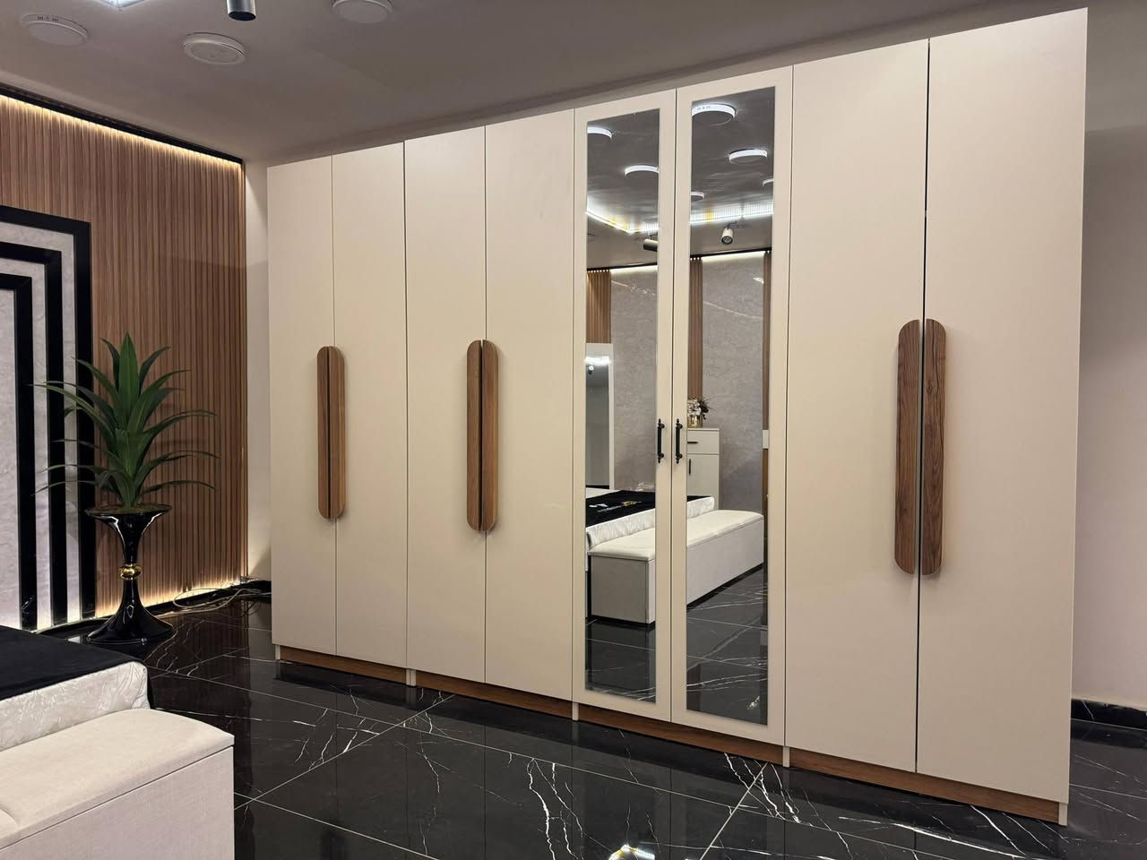 *السعر🔥 ( مليون و100    )الف*🔥


**إذا كنت صاحب هذا الإعلان وتريد حذفه لأي سبب، رجاءا أرسل رسالة إلى الدعم الفني**