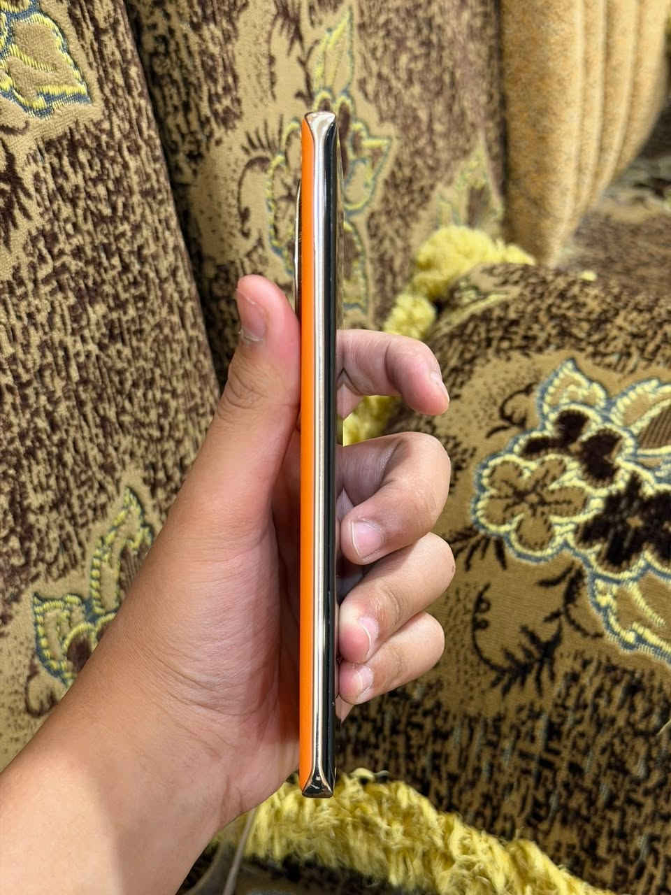 للبيع هونر اكس9 سي.                                                       الذاكره256.                                                                                 الرام12.                                                                                           البطاريه6600.                                                                             الكامره108.                                                                                  الشاشه120هيرتز.                                                                           سعرو 375ا


**إذا كنت صاحب هذا الإعلان وتريد حذفه لأي سبب، رجاءا أرسل رسالة إلى الدعم الفني**