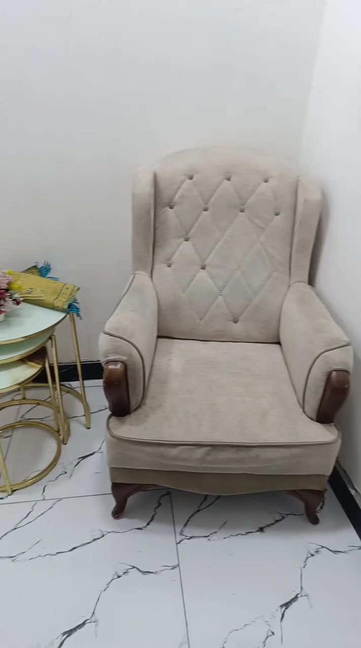 اثاث وغراض للبيع المكان الاعظمية  راس الحواش


**إذا كنت صاحب هذا الإعلان وتريد حذفه لأي سبب، رجاءا أرسل رسالة إلى الدعم الفني**