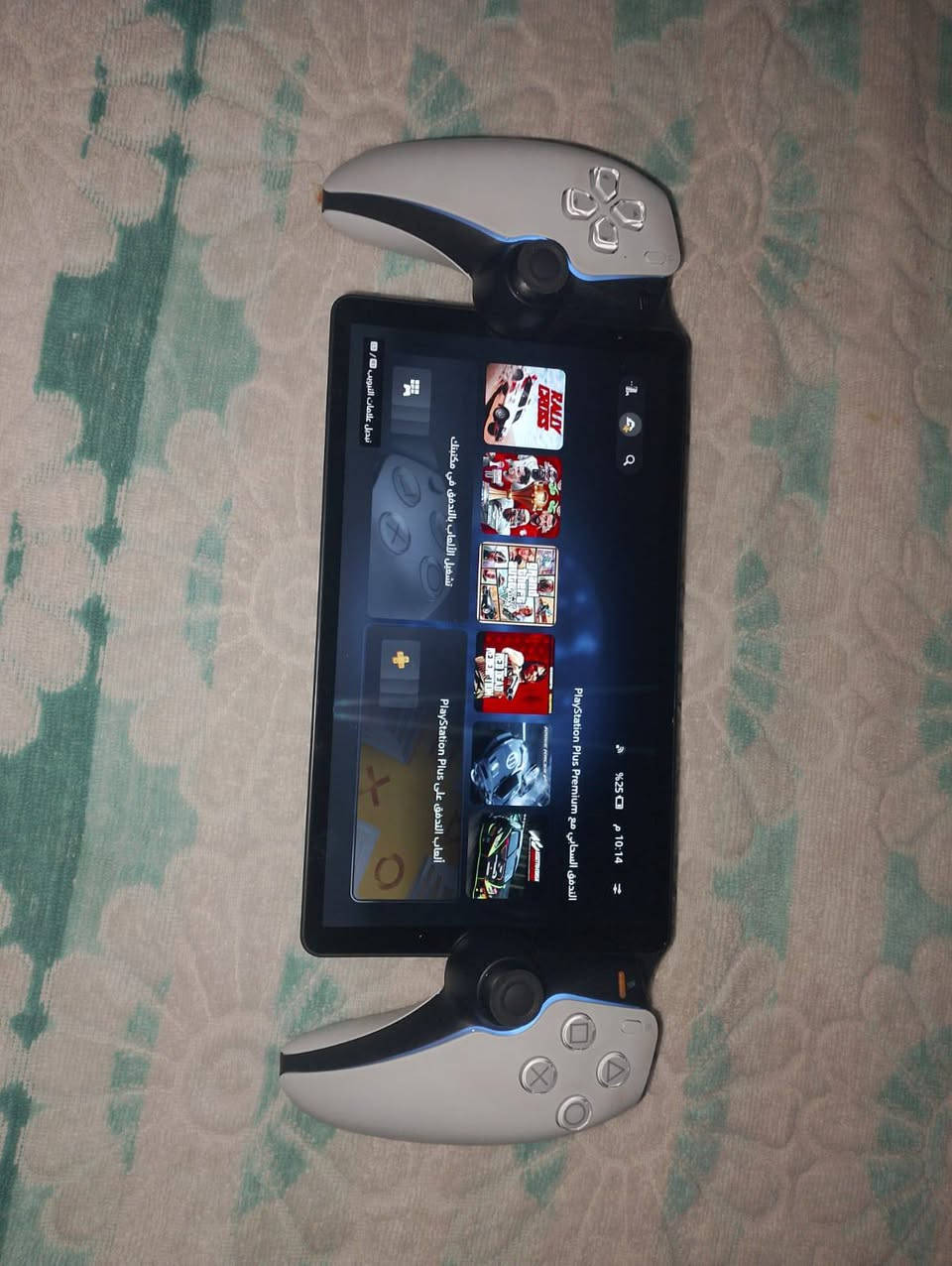 سلام عليكم بلي ستيشن بورتل للبيع بعده جديد سعر 250 الف او مراوس ببلي فور موجود عله لنت وعلا رصيد ***********
