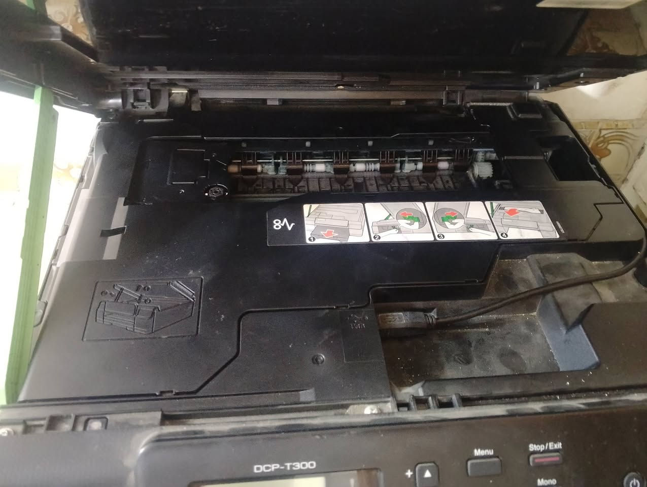 السلام عليكم عندي هاذن طابعتين ال 300 بيهه مشكله يرادلهه تصفير عداد الحبر والثانيه ماعرف شنو مشكلتهه  ابيعهن شلع ب 100 قفل مكان بغداد ابو غريب


**إذا كنت صاحب هذا الإعلان وتريد حذفه لأي سبب، رجاءا أرسل رسالة إلى الدعم الفني**