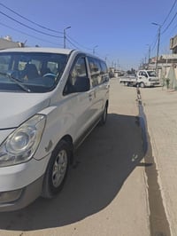 ستاركس 2012مفتوح للبيع رقم 07803964477