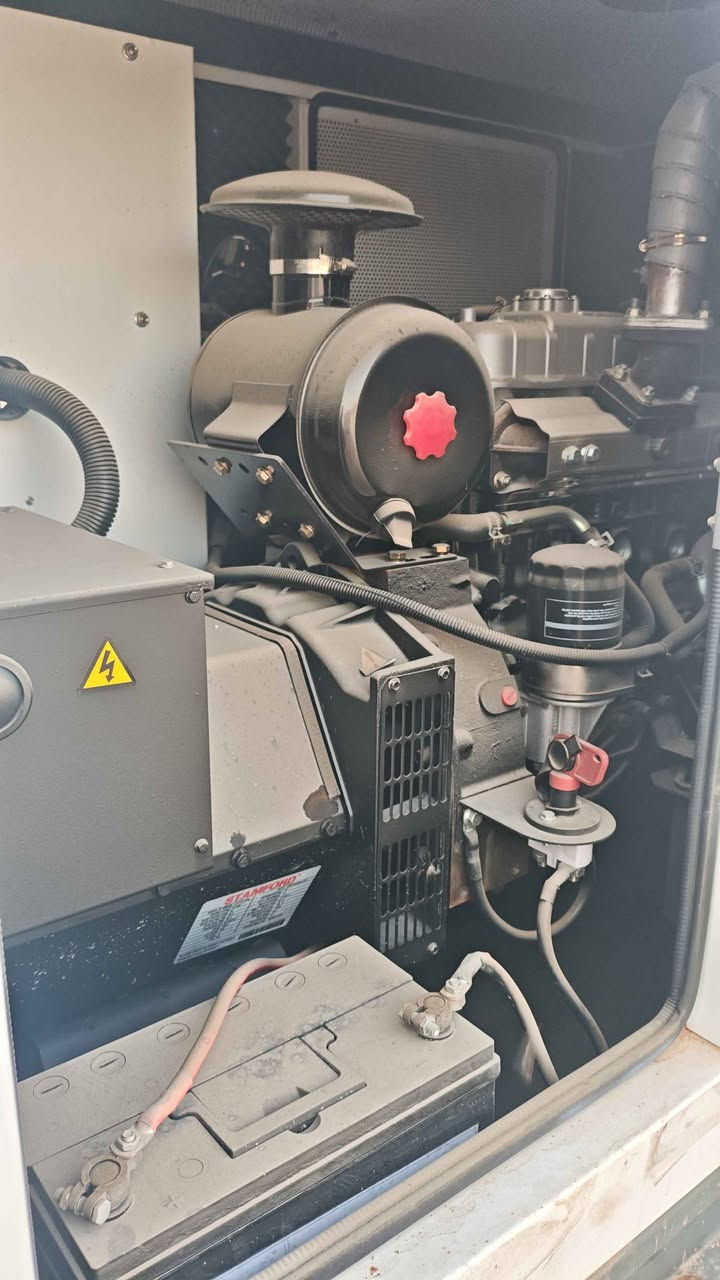 مولدة Isuzu 34kva 90a ممستخدمة ابد اخذتها لمشروع ومصار .
يجي وياها عربة وتانكي 500لتر وبيها مجال بسيط بغداد, العراق


**إذا كنت صاحب هذا الإعلان وتريد حذفه لأي سبب، رجاءا أرسل رسالة إلى الدعم الفني**