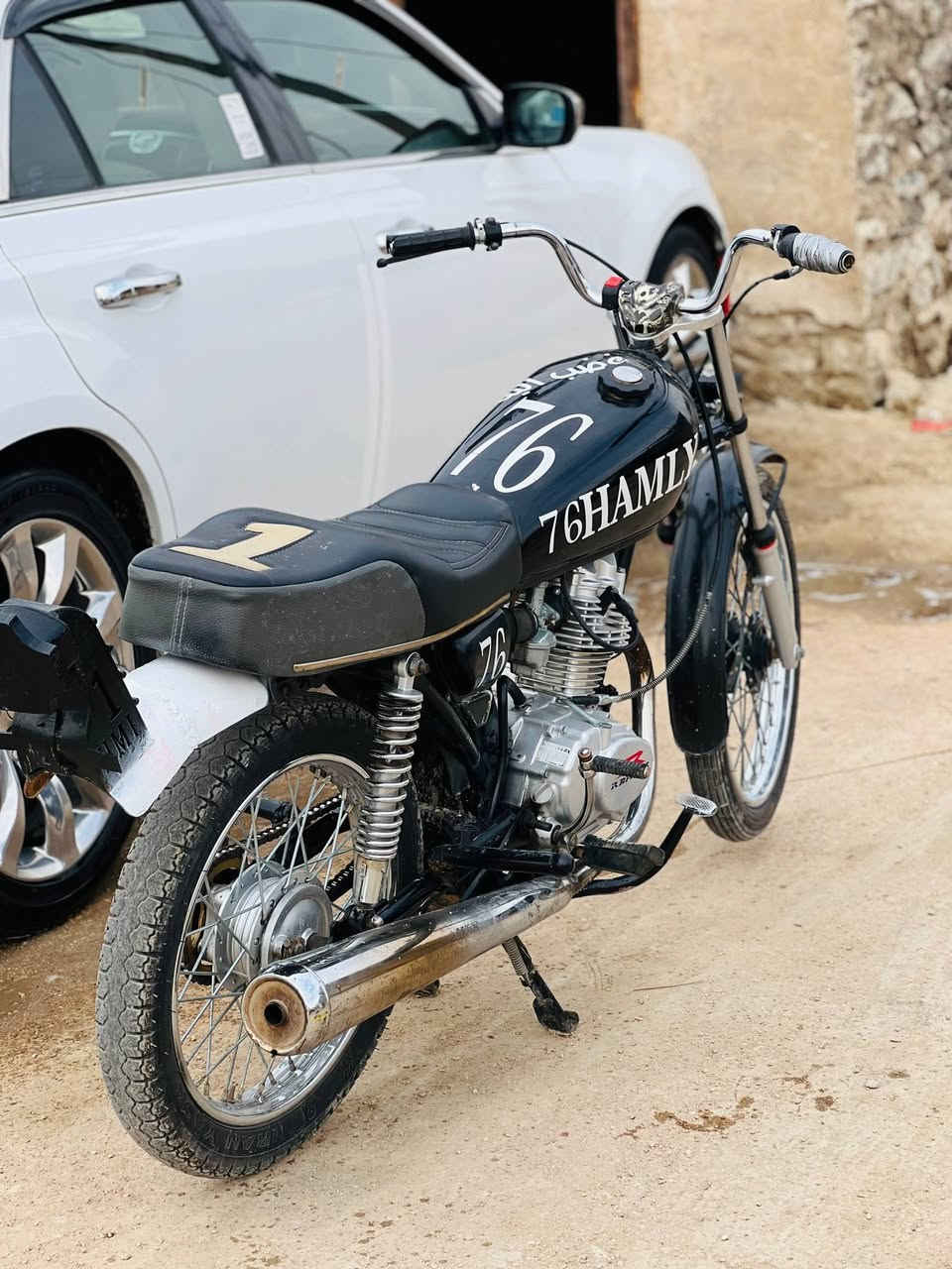 السلام عليكم دراجه رابيدو  للبيع موديل 25   عنوان رميثه  دراجه شرط أو هذا رقم الهاتف ***********
