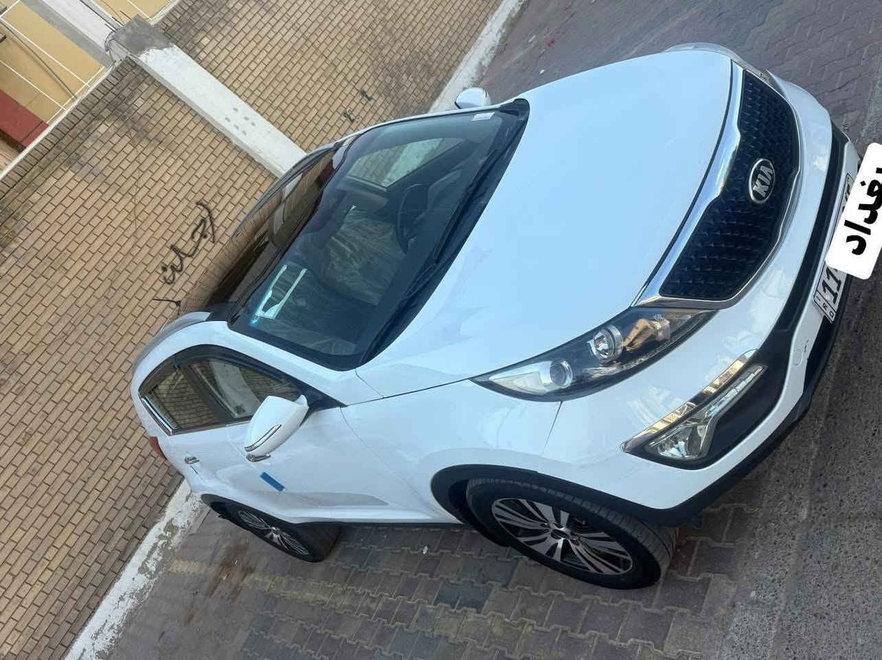 السلام عليكم كياسبورتج 2016 خليجي رقم بغداد الجديد سياره جديده بمعنه الكلمه فووول موصفات شركه شرط ماشيه ٨٧ حقيقي السعر 142  مجال جداً بسيط اخوان صبغ شويه من جاملغ بدون دواخل مكان سياره بغداد محرك 2400 دوش
بنرامه سقف
كشنات جلد
شاشه كار بلي
نحكم ستيرن جهتين
تحديد مسار
شاشه اعطال بلدشبول
رادار خلفي امامي
مري شفط
مكان سياره بغداد اخوان الاستفسار رقم صاحب سيار اخوان
مكلف للنشر الخاص مغلق اي ستفسار***********
