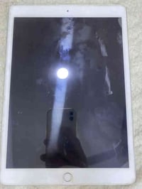 ايباد 7ذاكرا/32/بطاريا ما مبينا سعر 150 قفل شراي واتساب07886298111