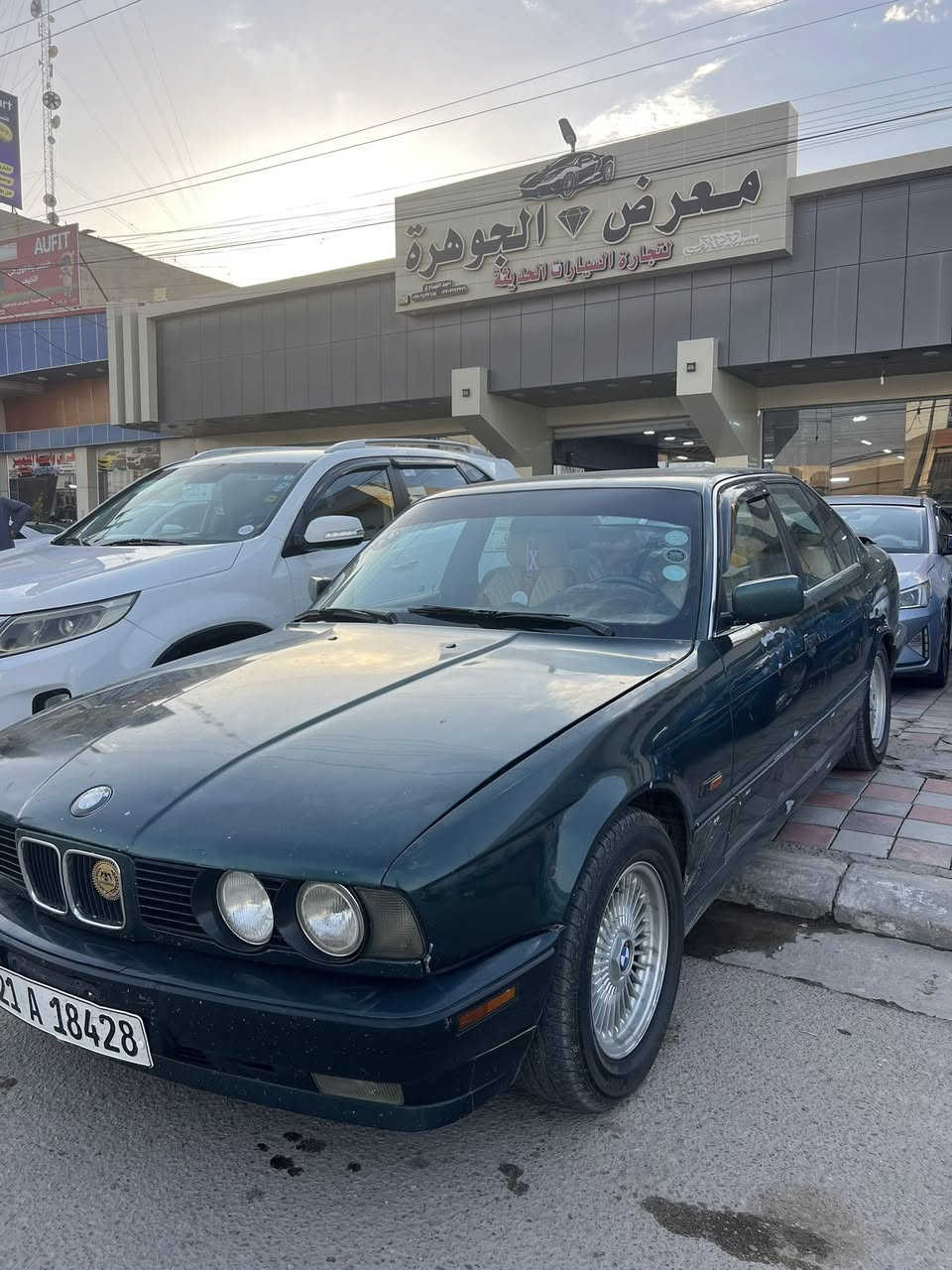 بي ام  530 كير عادي محرك 528 سياره نظيفه رقم سليمانيه وتحويل مباشر  سعر 60 وبيه مجال  تواصل ***********
