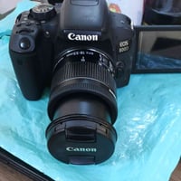 كامره كانونD800 موصفات حلوه عدسه ١٨, ٥٥ ، فول ملحقاته جنطه، وشاحنه، بط...
