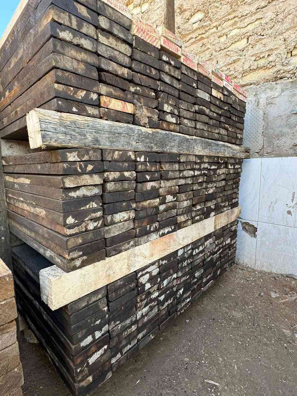 قالب خشب روسي انج تارس 25 شغله وحده 

العدد 10 مكعبات  للبيع 

العنوان حله شارع 80

الهاتف *********** - ***********
